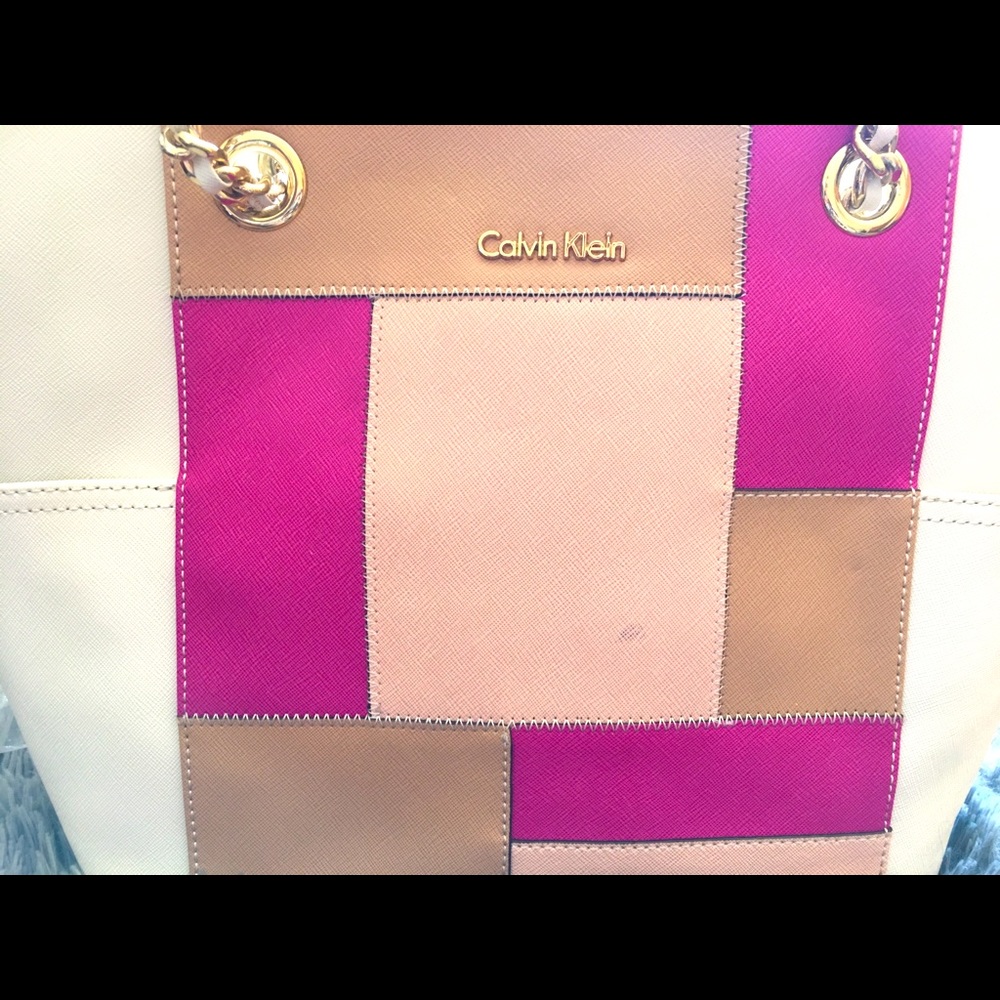 Calvin Klein Purse. New w/tags
